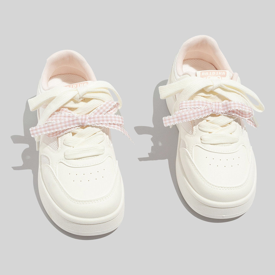Zapatillas de malla blancas transpirables para mujer con cordones