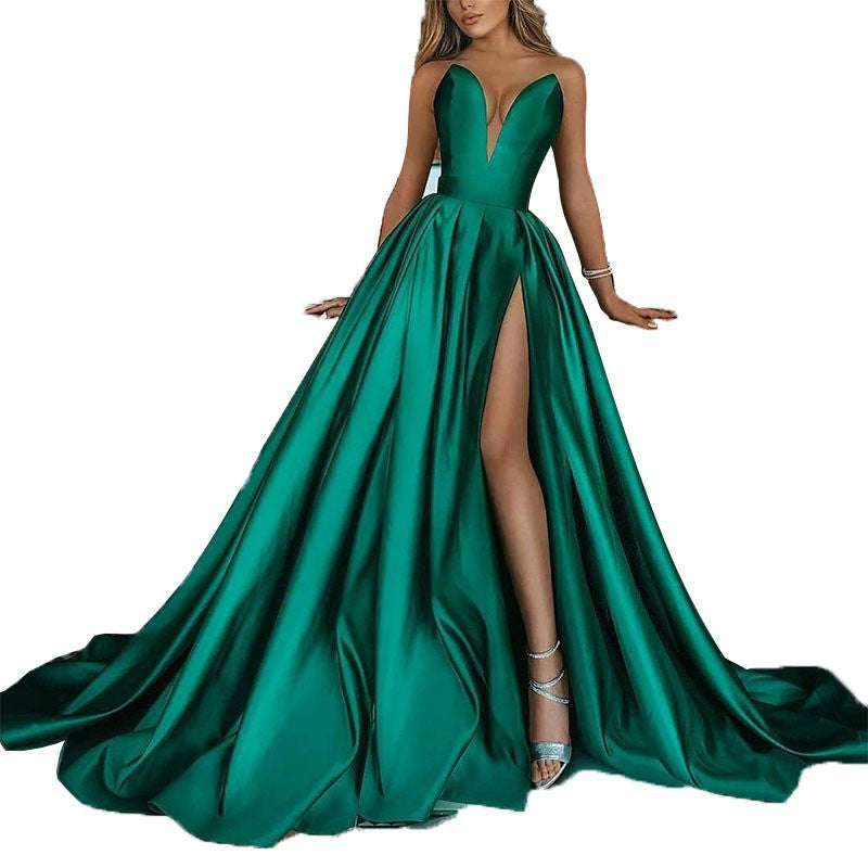 Elegant maxi dress with deep V-neck and high slit for women – perfect for weddings and other festive occasions