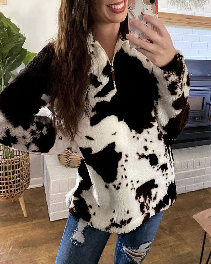 Sudadera de borreguillo para mujer con estampado de vaca y cremallera de un cuarto