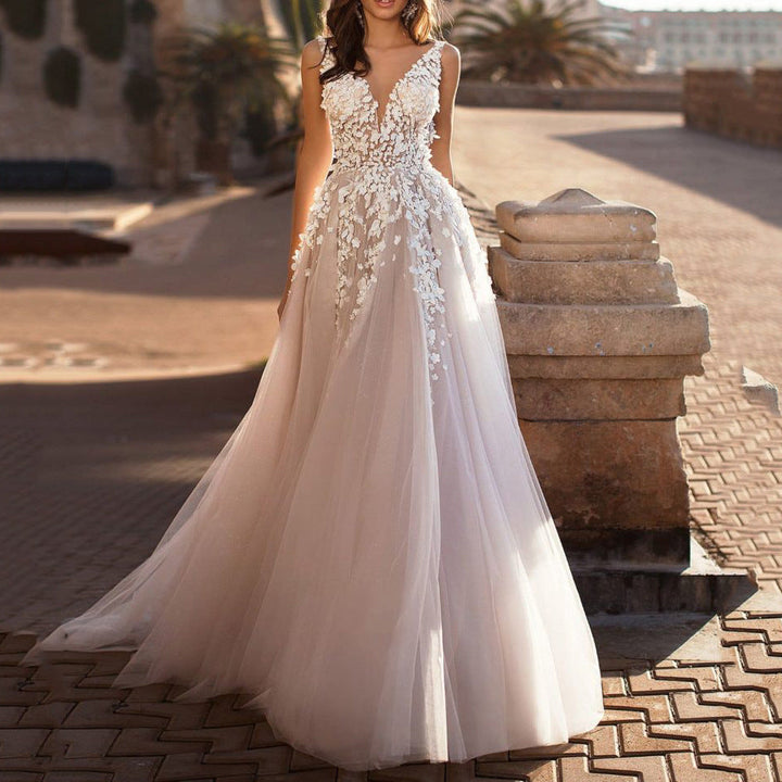 Women's Graceful V-Neck Floral Detail Wedding Dress – Romantic Bridal Gown
