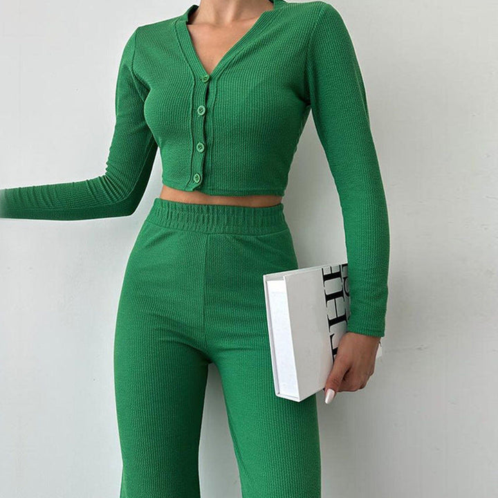 Conjunto de crop top ajustado para mujer y pantalones de cintura alta – conjunto de dos piezas con botones