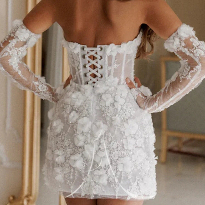 Elegant, romantic wedding dress with floral pattern – sheer insert