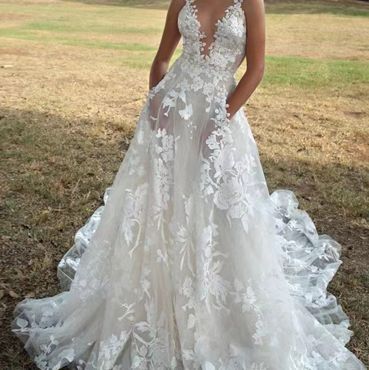 Damen V-Ausschnitt Ärmelloses Spitzen Fließendes Hochzeitskleid – Elegantes Brautkleid