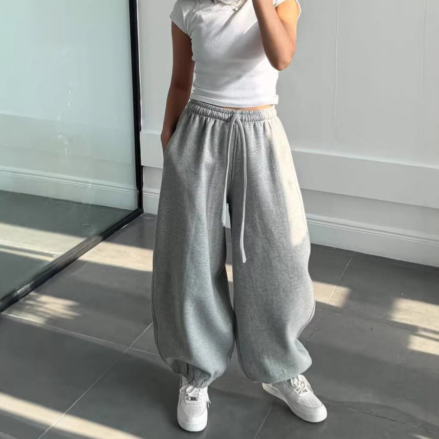 Women's Comfortable Wide Pants with Elastic Waistband – Loosely Cut Pants