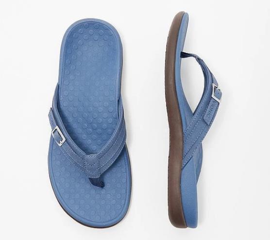 Women's Flip-Flops with Adjustable Strap and Ergonomic Sole