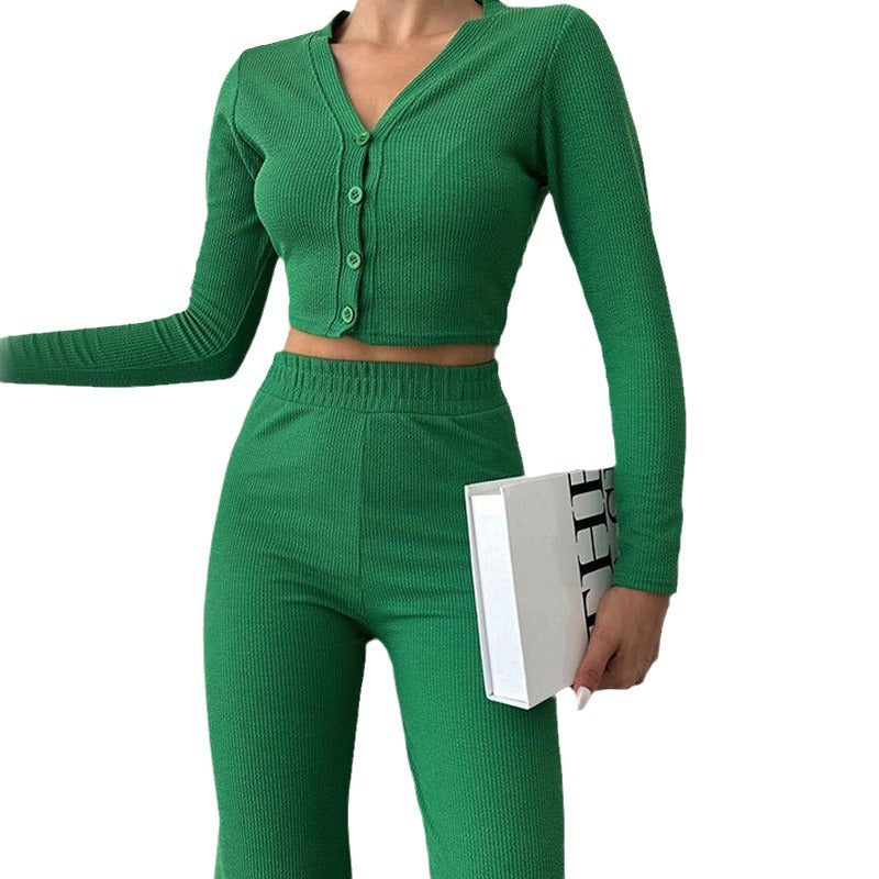 Conjunto de crop top ajustado para mujer y pantalones de cintura alta – conjunto de dos piezas con botones