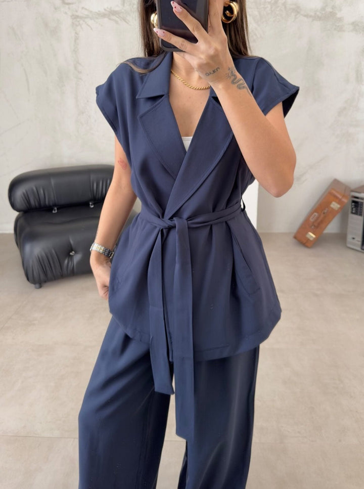 Damen Set aus Baumwollmix mit Gürtel und weiten Beinen – Sommerlich legerer Look