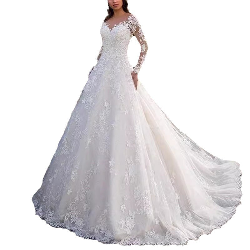 Women's Elegant Lace-Trimmed Wedding Dress with Voluminous Skirt – Princess Bridal Gown