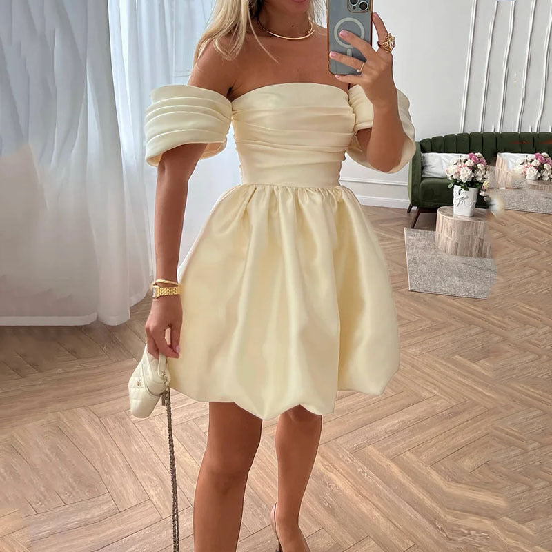 Bridal dress for women with off-shoulder neckline – puff sleeves, voluminous skirt
