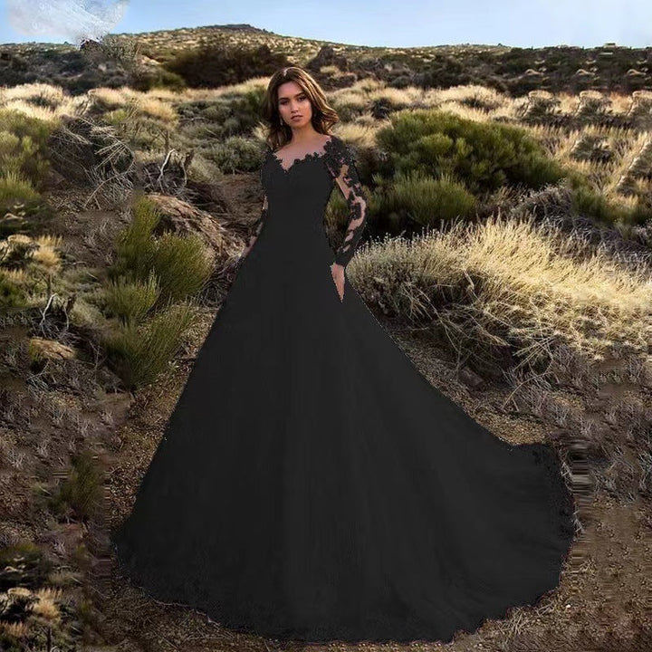 Women's Elegant Lace-Trimmed Wedding Dress with Voluminous Skirt – Princess Bridal Gown