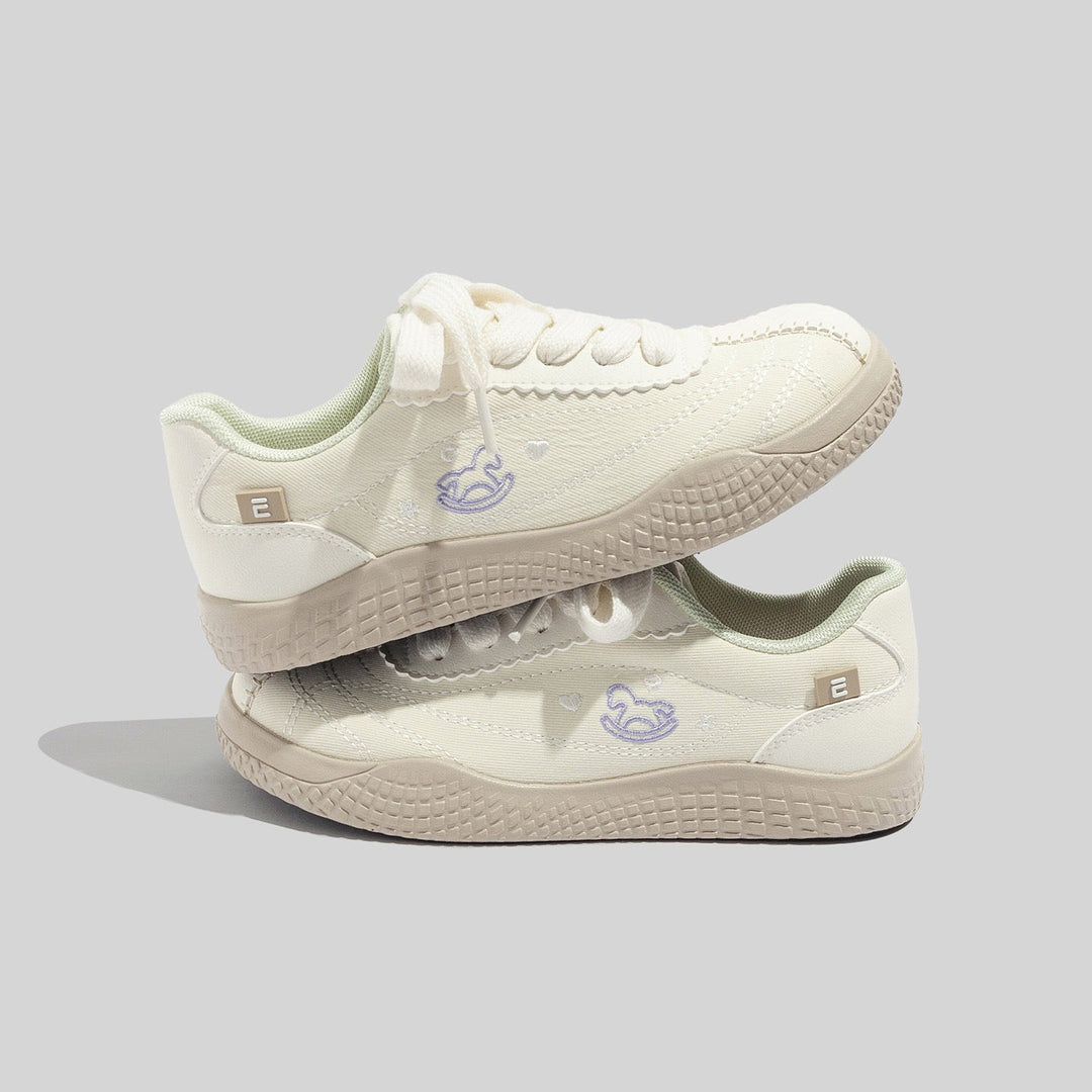 Damskie stylowe niebieskie skórzane sneakersy na sznurowadła