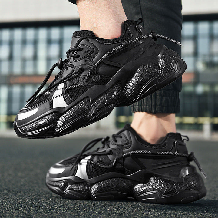 Baskets compensées antidérapantes noires pour femmes avec lacets