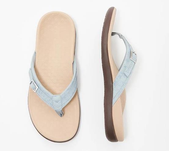 Women's Flip-Flops with Adjustable Strap and Ergonomic Sole
