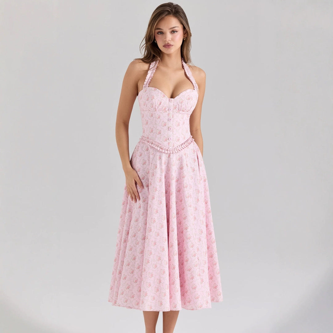 Robe de mariée élégante et romantique avec décolleté arrondi et motif floral