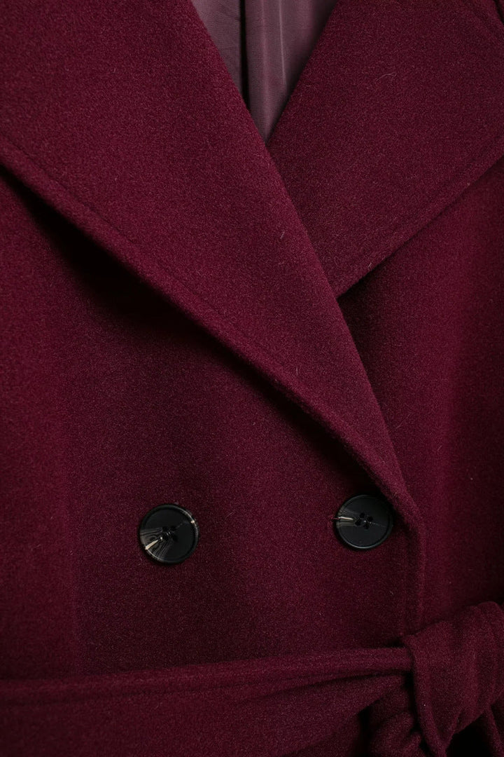 Rosie – Classic Burgundy Jas