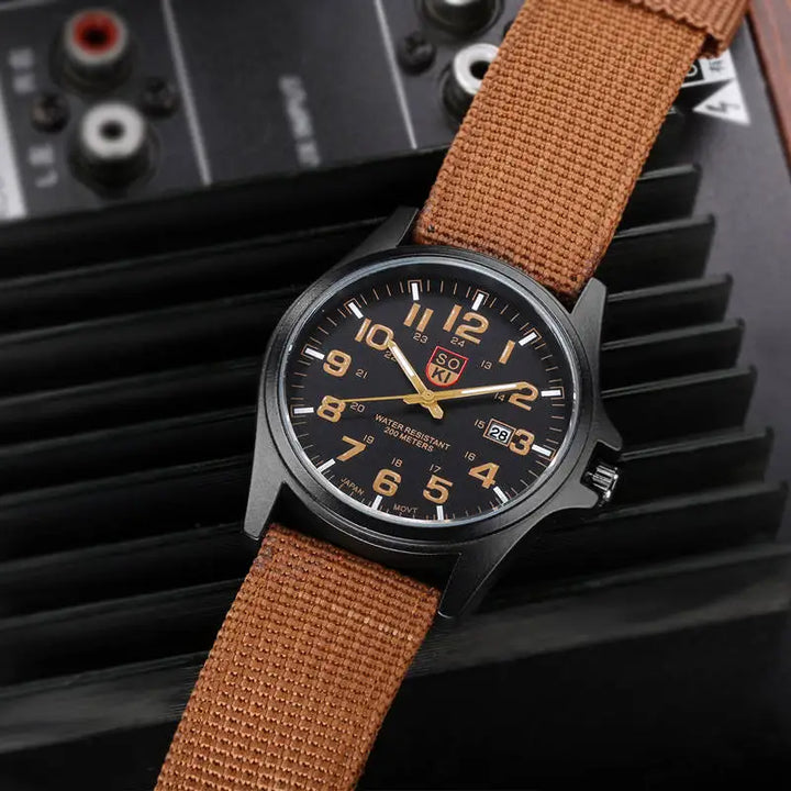 Herren Militär Stil Braune Armbanduhr – Robuste Taktische Lederuhr