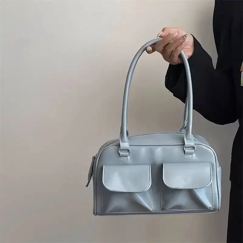 Vintage straw beach bag with vegan leather