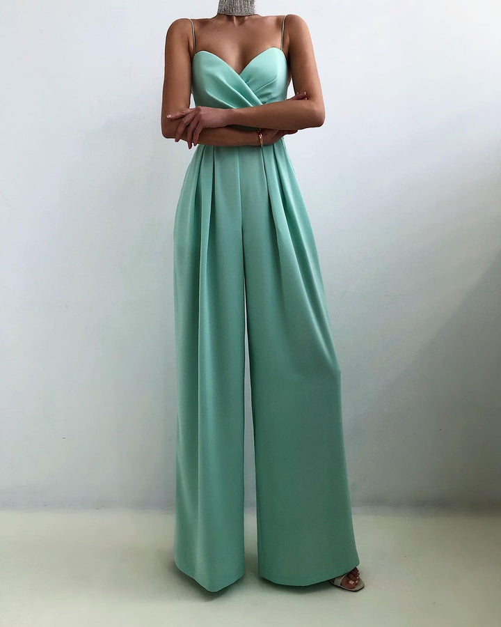 Elegant jumpsuit with spaghetti straps for women