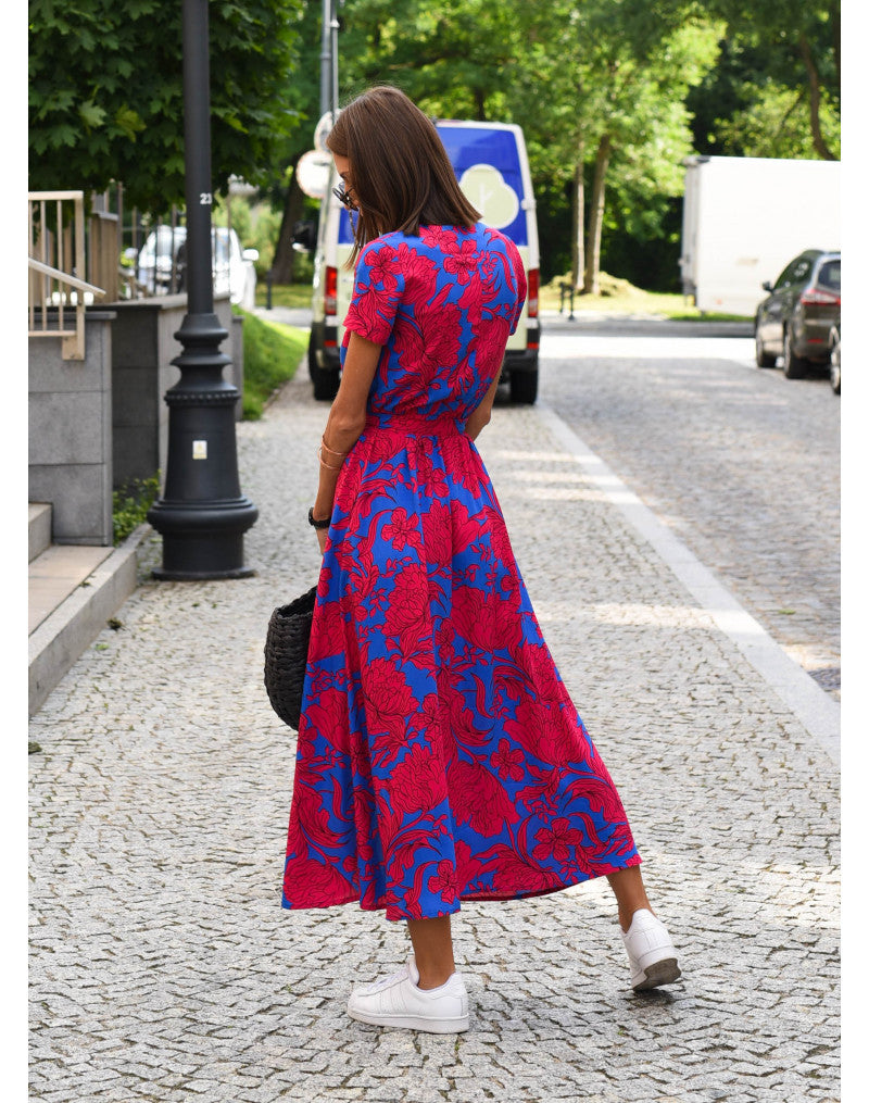 Women's midi dress with V-neck and floral pattern