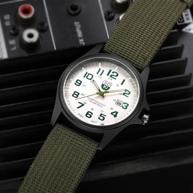 Herren Militär Stil Braune Armbanduhr – Robuste Taktische Lederuhr