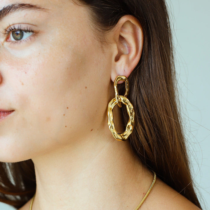 Boucles d'oreilles pendantes à la mode en or en acier inoxydable pour femmes hypoallergéniques