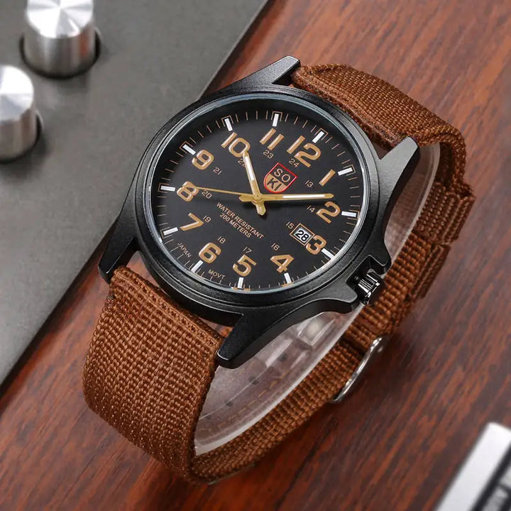 Herren Militär Stil Braune Armbanduhr – Robuste Taktische Lederuhr