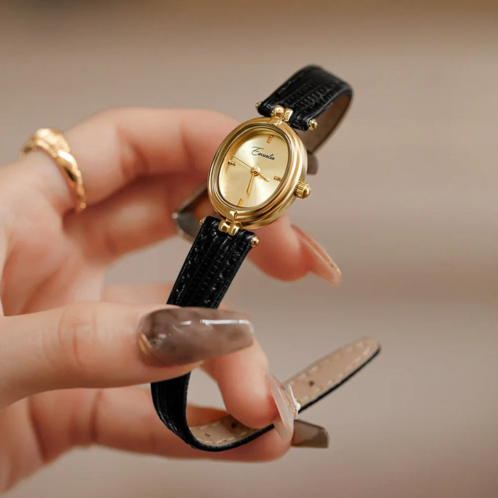 Women's Wristwatch with Golden Dial – Elegant Leather Strap