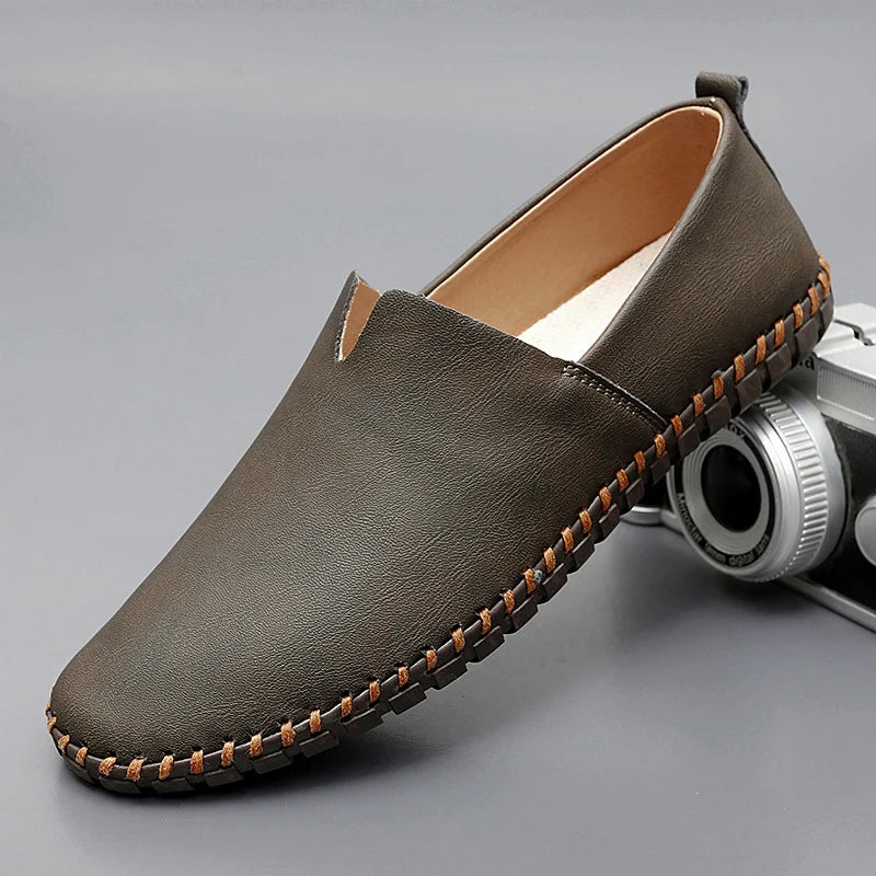Men's Lightweight Slip-On Loafers – Casual Shoes with Stitched Sole
