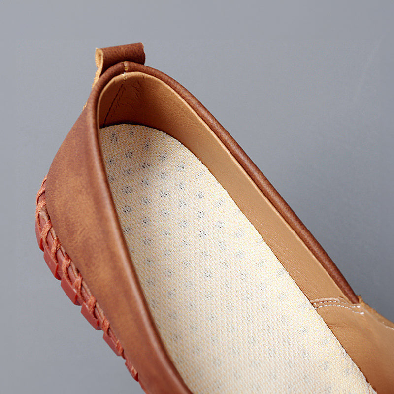 Men's Lightweight Slip-On Loafers – Casual Shoes with Stitched Sole