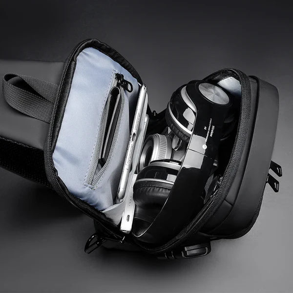 Backpack with Anti-Theft Design for Men - Practical Organization