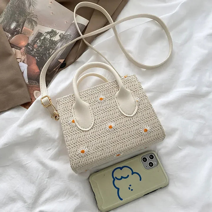 Sac en paille pour femmes – Sac à main tressé avec des accents floraux