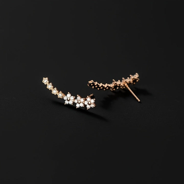 Women's Sparkling Clip-On Earrings with Flower and Star Motif – Elegant Jewelry
