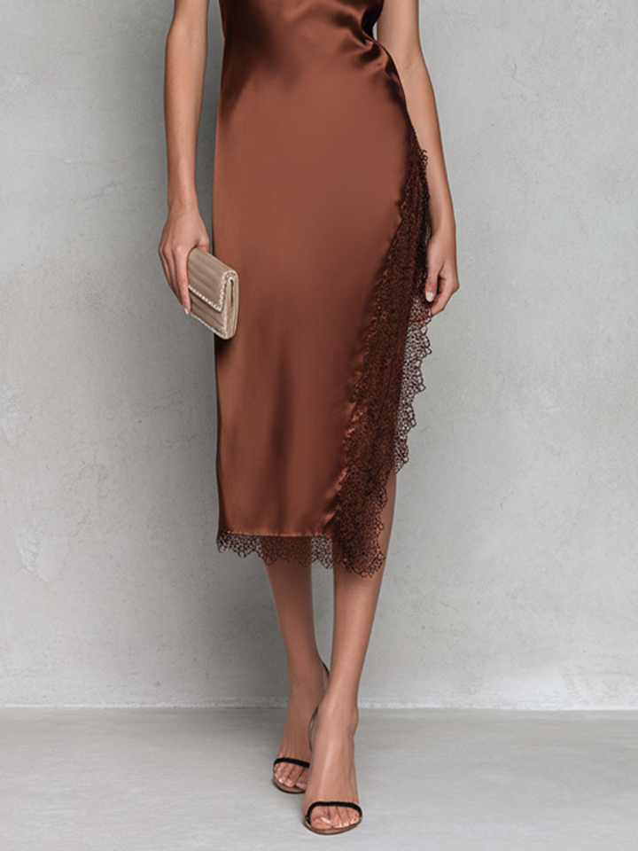 One-Shoulder-Midikleid aus Stretch-Satin mit Spitze