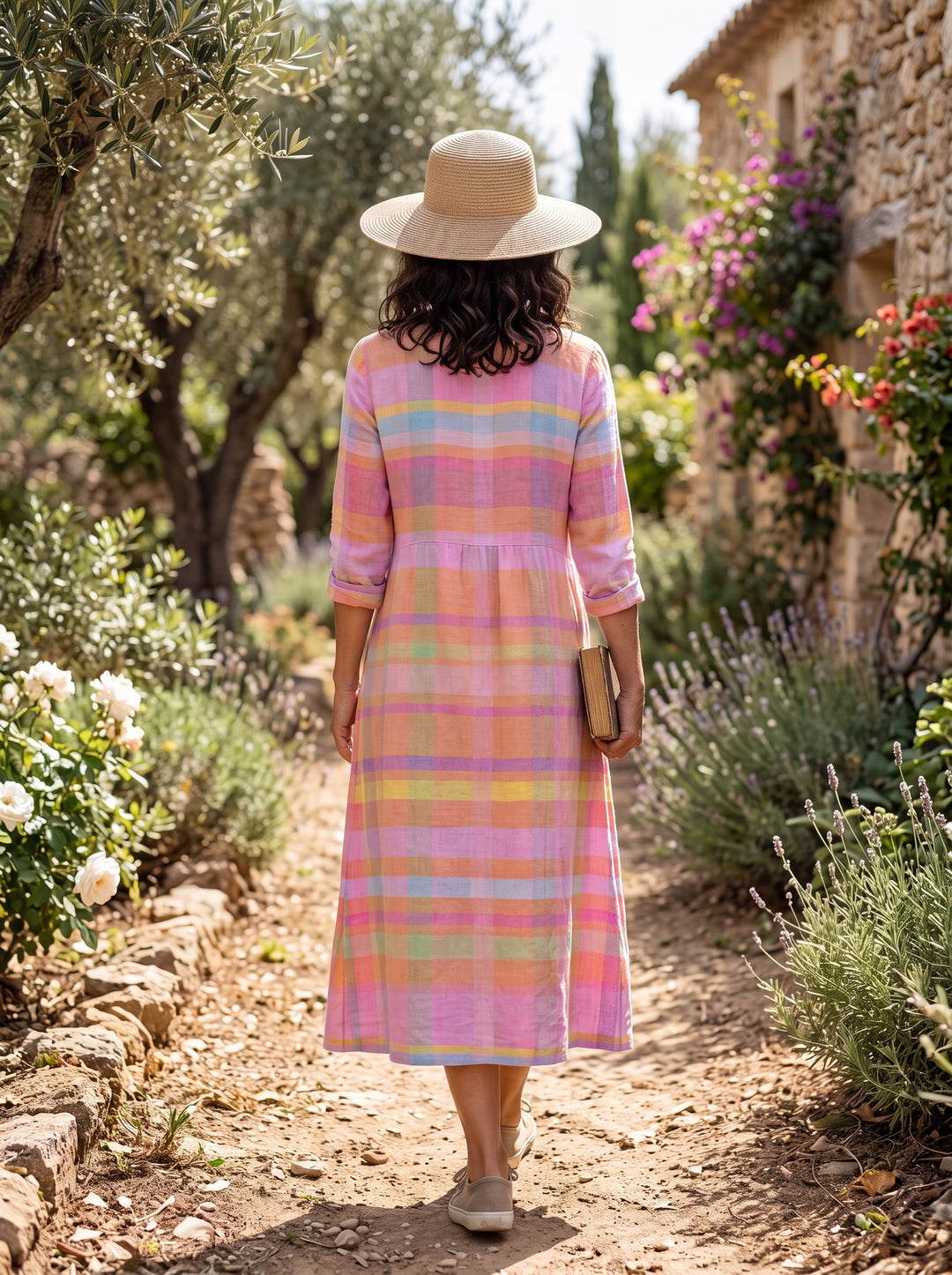Zara Kleid Garten Rückansicht