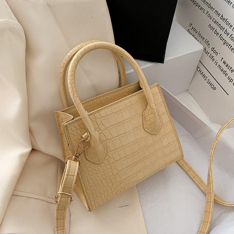 Luxury handbag women – crocodile leather look – shoulder bag