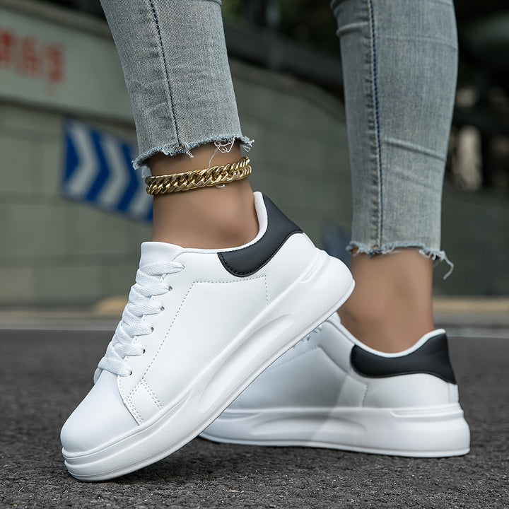 Damen Weiße Textil Schnür-Sneaker – Lässige Orthopädische Walking Turnschuhe