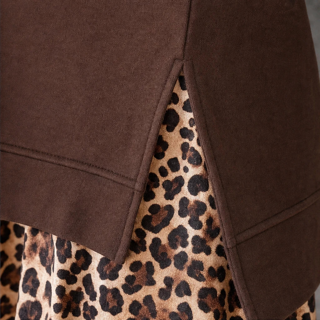 Kleid in Zweiteiler-Optik mit Leopardenmuster und Reverskragen
