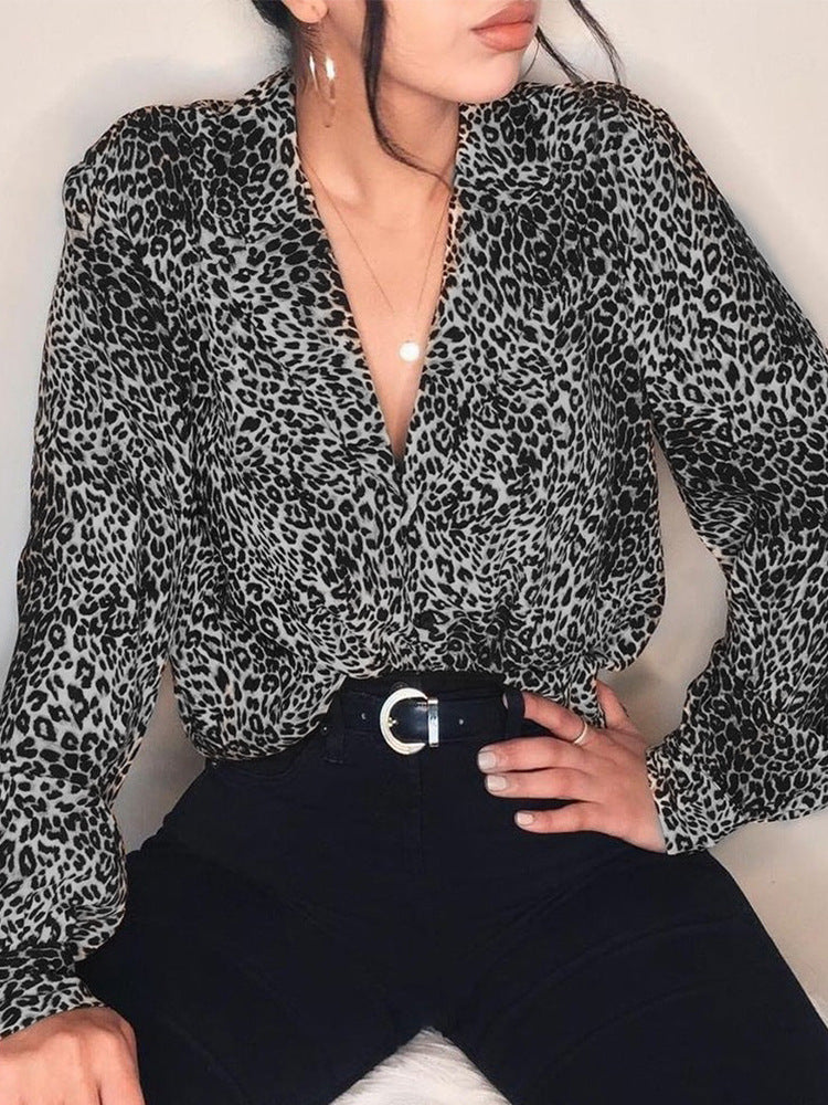 Blouse Femme à Motif Léopard avec Patte de Boutons – Haut Chic à Manches Longues