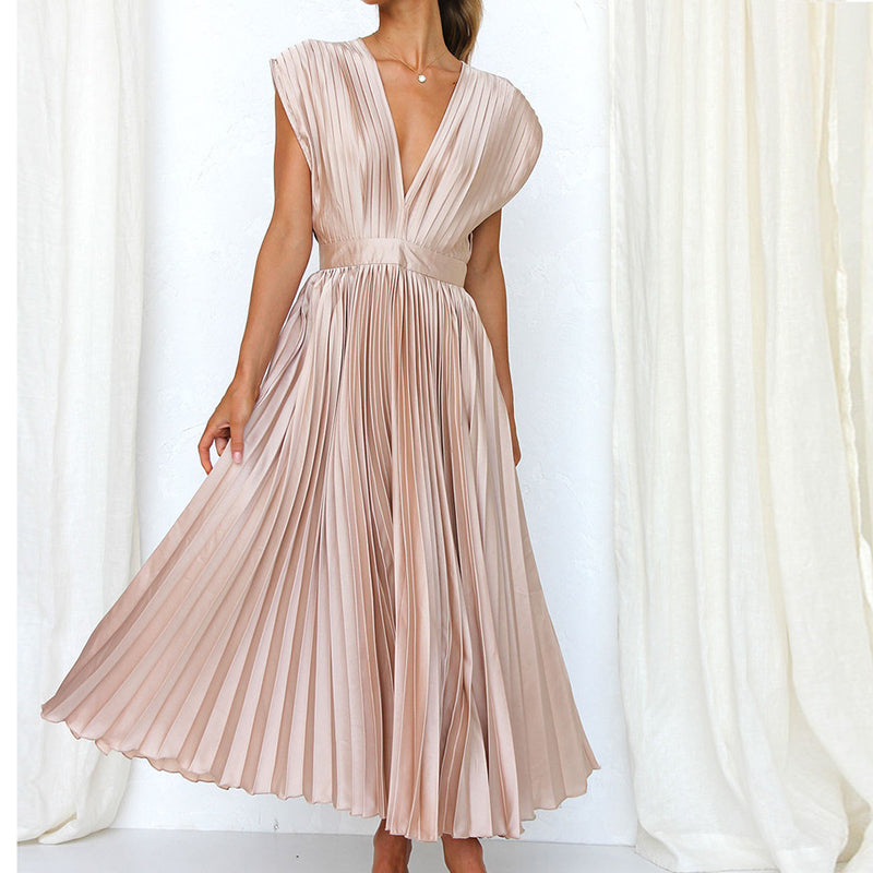 Elegant sleeveless maxi dress with V-neck – summer dress for women