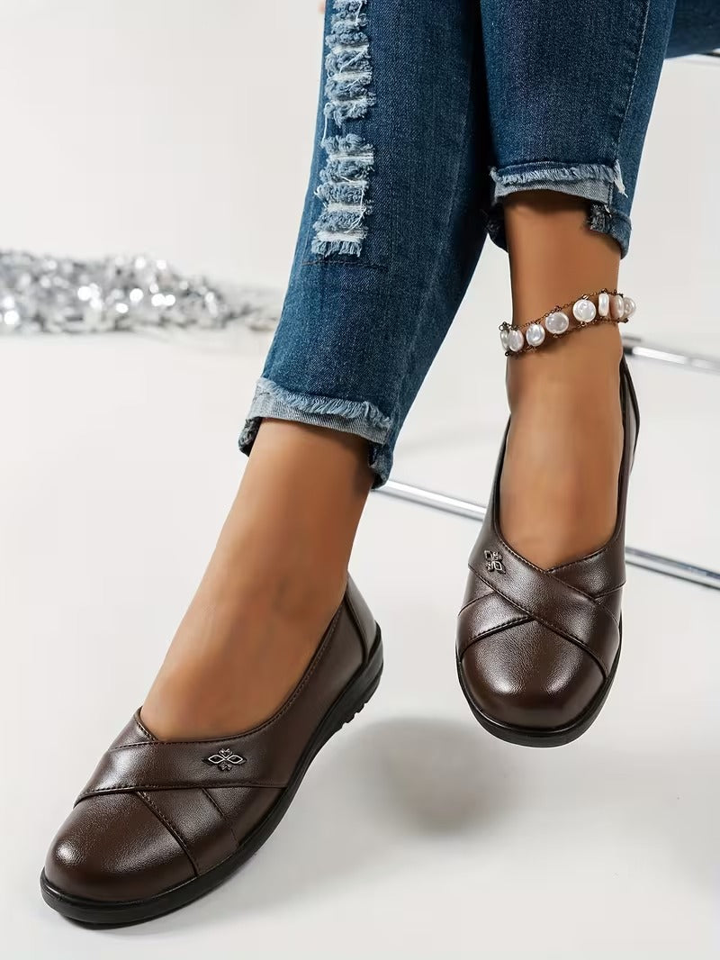 Damen Schwarze Geschlossene Leder Ballerinas – Bequeme Slip-On Schuhe
