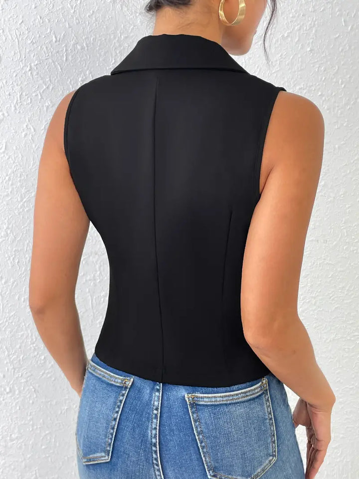 Gilet sans manches pour femmes avec des détails modernes - style élégant