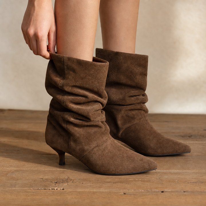 Damen Slouchy Wildleder Ankle Boots Spitz