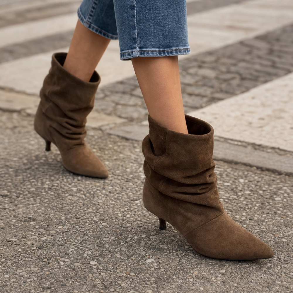 Damen Slouchy Wildleder Ankle Boots Spitz