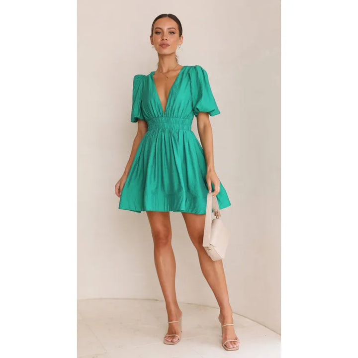 Elegant sleeveless mini dress – vegan leather look