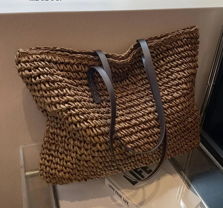 Boho women's bag – handwoven beach bag with tassels & details