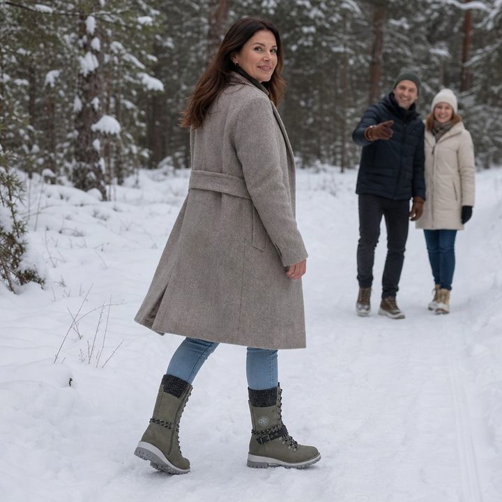 Damen Schneestiefel kniehoch gefüttert mit verstellbarer Schnürung