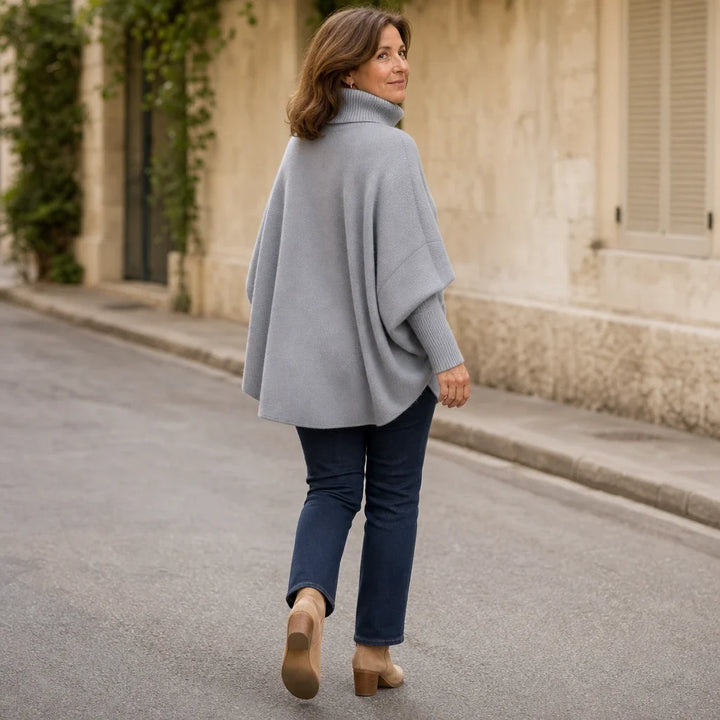 Oversized Poncho-Pullover mit Rollkragen und Taschen