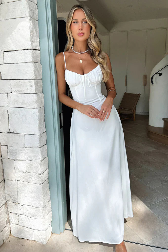Sleeveless Maxi Dress with Lace-Up Detail – Elegant & Flowing