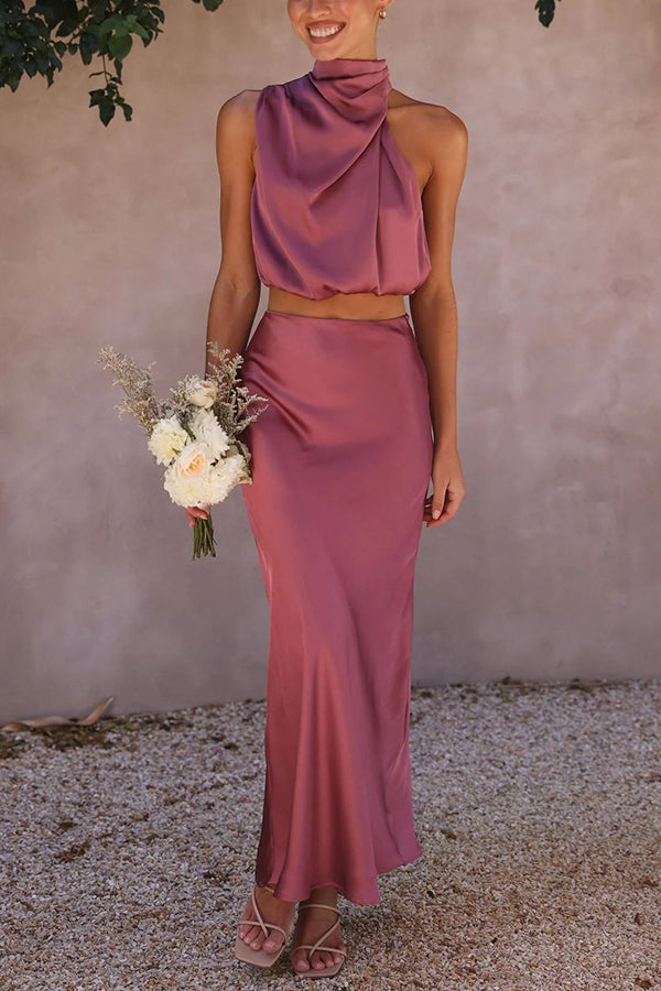 Women's two-piece set made of satin – Elegant co-ord set with blouse and pants