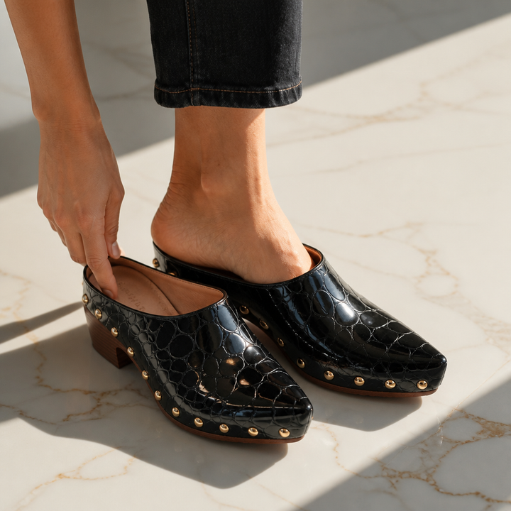 Damen Clogs Mules Krokodilprägung Mit Gold-Nieten